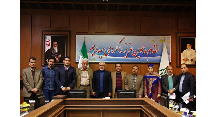 اعضا هیأت مدیره انجمن نویسندگان، خبرنگاران و عکاسان ورزشی استان مرکزی با شهردار کلانشهر اراک دیدار کردند