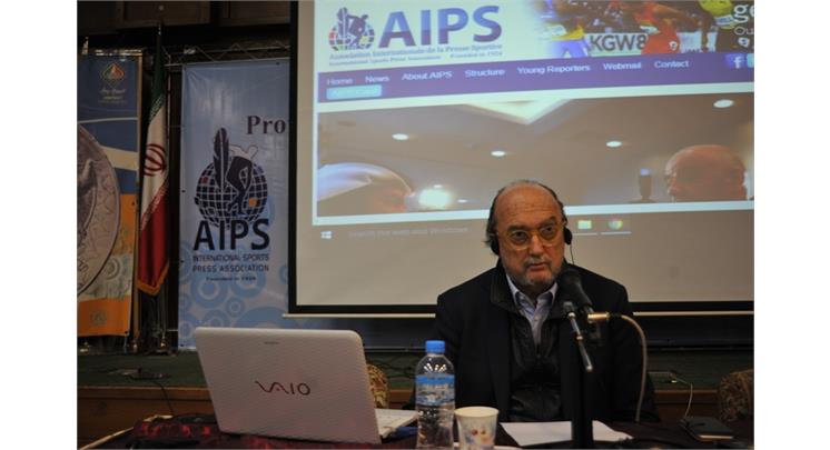 جیانی مرلو:  زنان ورزشی نویس ملکه باشند