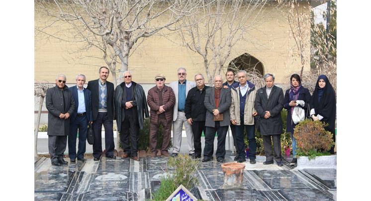کمیته پیشکسوتان انجمن ورزشی نویسان ایران ، یاد و خاطره خبرنگاران ورزشی فوت شده را گرامی داشت