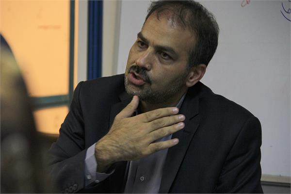 مازیار ناظمی، کلاس روابط عمومی و رسانه