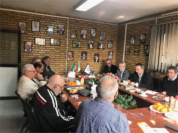 کمیته پیشکسوتان9