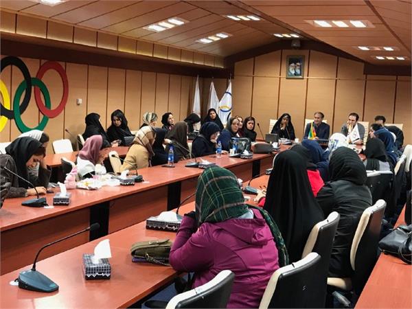 انتخابات کمیته بانوان انجمن ورزشی نویسان ایران