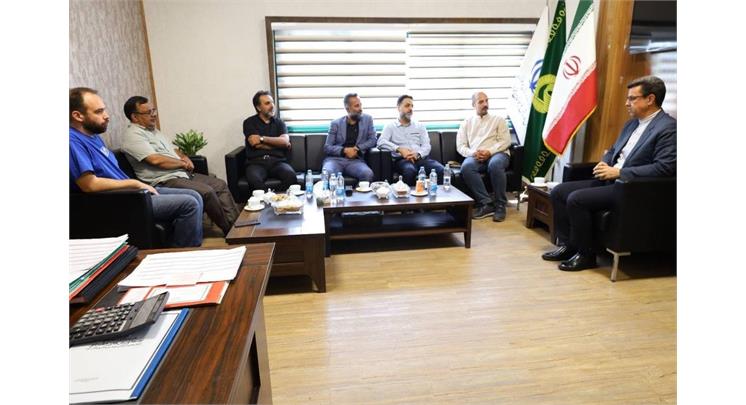 در دیدار اعضای هیأت‌مدیره انجمن با مدیرکل ورزش و جوانان استان مطرح شد؛  <b> تأکید بر تعامل مستمر رسانه و مدیریت ورزش خراسان رضوی