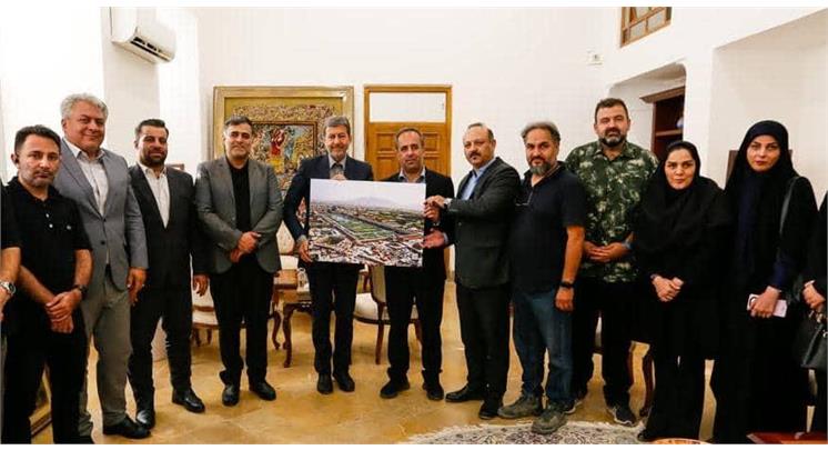 دیدار هیات مدیره انجمن نویسندگان خبرنگاران و عکاسان ورزشی استان اصفهان با استاندار