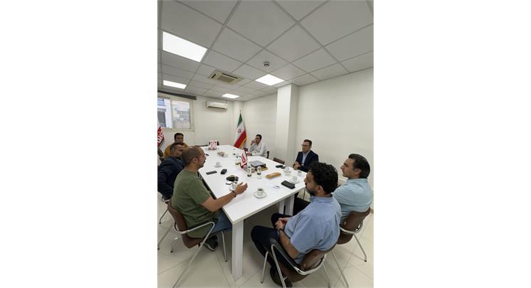در جلسه هیات مدیره با حضور دبیرکل انجمن ورزشی نویسان کشور مطرح شد