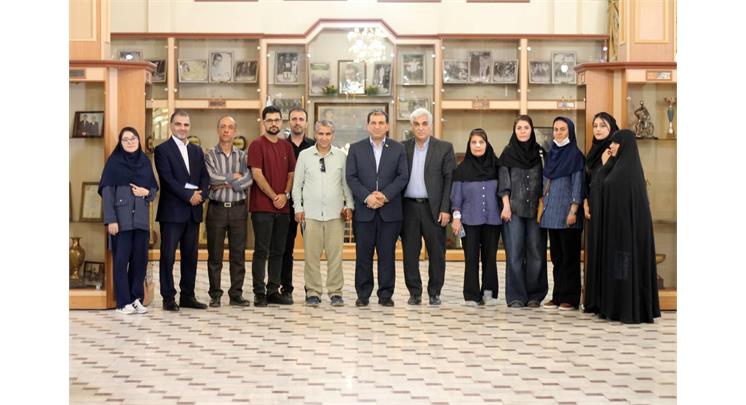 چهاردهمین جلسه انجمن ورزشی نویسان استان کرمانشاه در سه بخش از ساعت ۹ لغایت ۱۲ روز دوشنبه ۲۲ تیر در موزه ورزش کرمانشاه برگزار شد